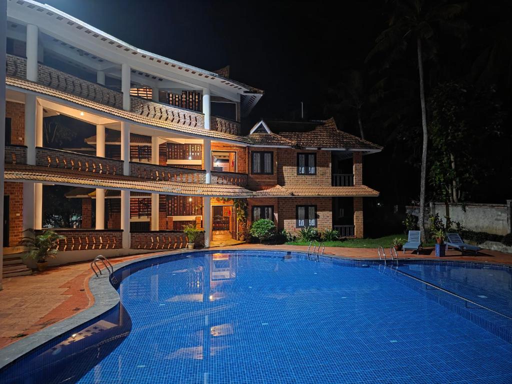 Gods Own Country Resort by Bestinn Leisure