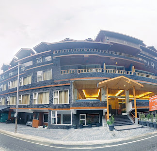 The Whitestone Inn & Suites