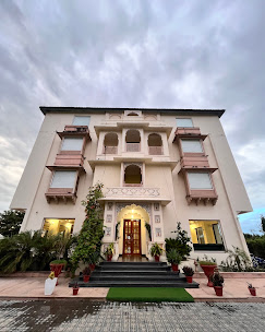 WelcomHeritage Mount Valley Resort