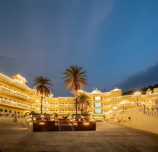 Labh Garh Palace Resort & Spa